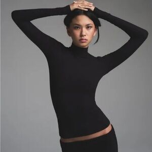 SKIMS Onyx Mock Neck Long Sleeve Top